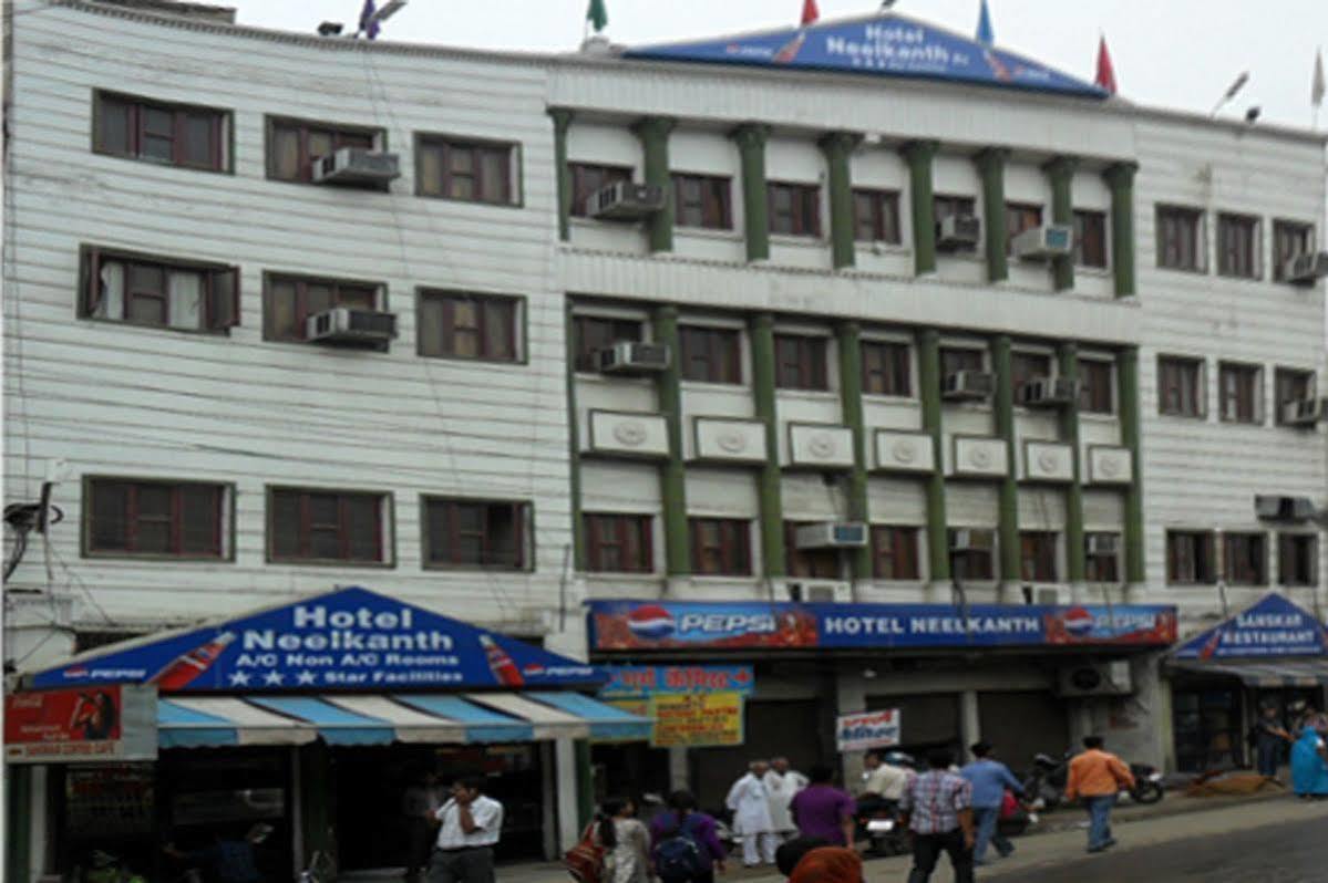 Hotel Neelkanth Agra  Exterior photo